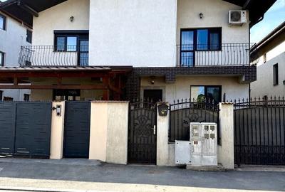 Casă cu 4 camere în Central - 1