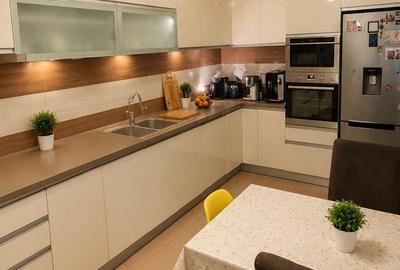 Apartament cu 2 camere decomandat în Central - 3