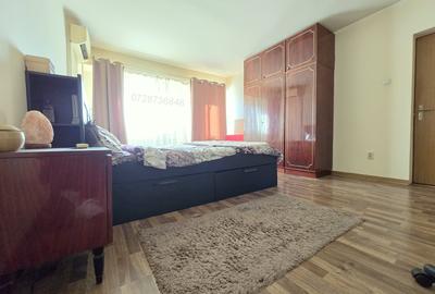 Calea Calarasilor - Matei Basarab, bloc 1987, etaj 3/4 - 5