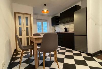 Apartament cu 3 camere în Decebal