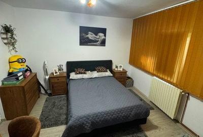 Apartament 3 camere-Metalurgie-Gradinari-etaj intermediar-bloc 1980