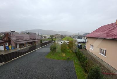 Casă cu 4 camere cu Teren 1000 Mp în Central - 8