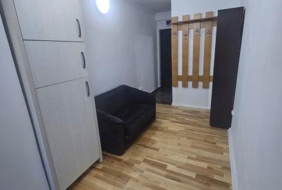 Apartament cu 2 camere în CET - 2