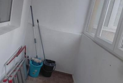 Apartament decomandat în Ștefan cel Mare - 12