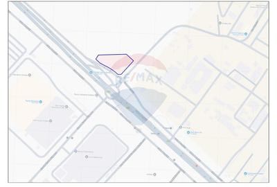 Teren Construcții intravilan de 4416 mp, în Vest - 2