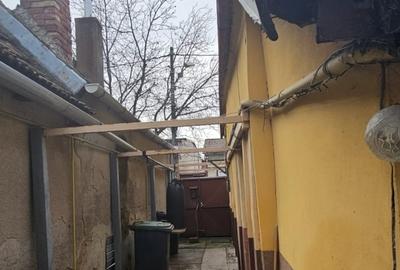 Casă individuală cu 7 camere cu Canalizare în Mehala - 5