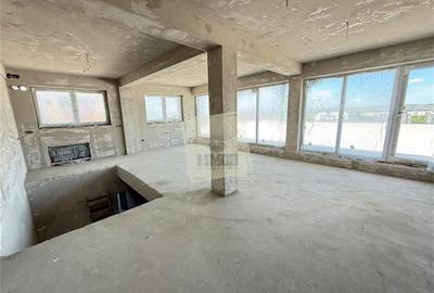 Penthouse 89 mpu 3 camere 2 bai terasa 179 mp 2 parcari Sibiu - 8