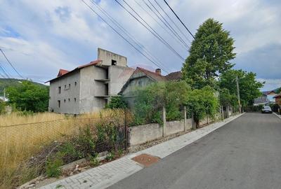Casa /Vila+Teren intravilan 900 mp - Gura Humorului, Suceava - 11