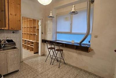 Spatiu comercial Central cu loc de parcare propriu - 4