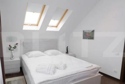 Casă cu 4 camere cu Teren 2456 Mp în Livezeni - 3