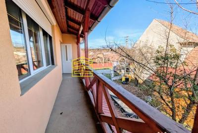 Casă cu 4 camere cu Teren 1178 Mp în Central - 10