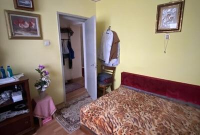 Pitesti, Exercitiu, langa liceul Ion Barbu Pitesti, Exercitiu, langa liceul Ion Barbu - 8