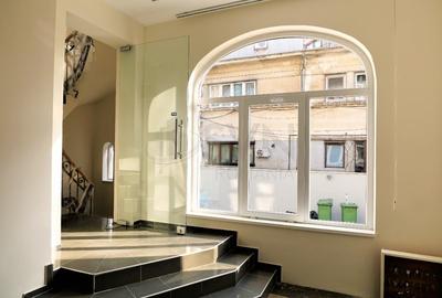 Casă individuală cu 10 camere cu Canalizare în Dorobanți - 16