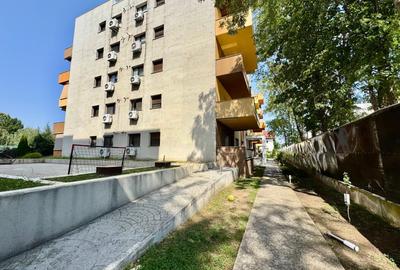 Apartament cu 4 camere decomandat, mobilat în Iancu Nicolae - 25