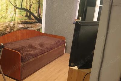 Inchiriez garsoniera cocheta Mall Vitan - 2