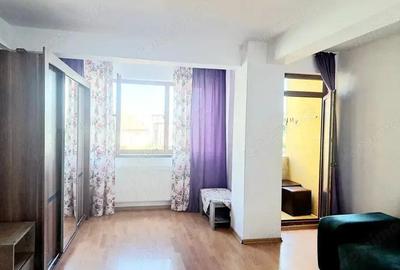 Garsonieră decomandată în Central - 7