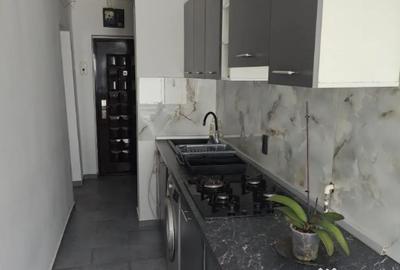 Garsonieră decomandată în 9 Mai - 3