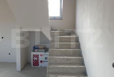 Casă cu 4 camere în Juc-Herghelie