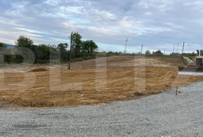 Teren de 2152 mp, în Central - 1