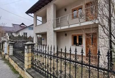 Casa de vanzare zona centrala si linistita Pitesti - 5