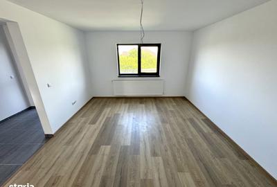 Casă cu 3 camere cu Teren 400 Mp în Miroslava - 2