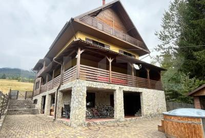 Casă cu 12 camere cu Teren 530 Mp în Colibița - 7