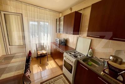Apartament cu 3 camere decomandat, mobilat în 1 Mai - 10