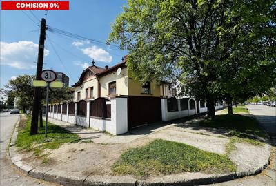 Casă individuală cu 14 camere cu Canalizare în Dâmbovița - 1