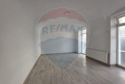 Spațiu comercial, de 80 mp, în Ultracentral - 4