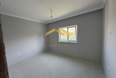 Casă individuală cu 4 camere cu Canalizare în Utvin - 13