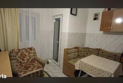 Apartament cu 3 camere decomandat în Central - 2