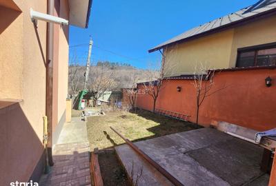 Casă cu 5 camere cu Teren 500 Mp în Tomești - 4