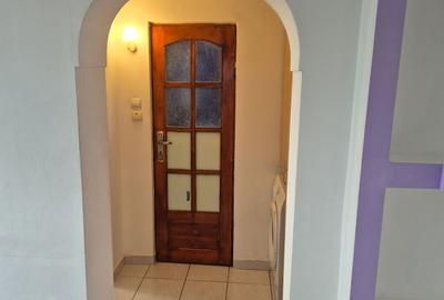 Apartament cu 2 camere semidecomandat în Central - 1