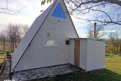 Casă cu 2 camere cu Teren 1000 Mp în Rociu - 4