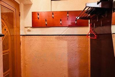 Apartament cu 2 camere decomandat în Micro 18 - 10