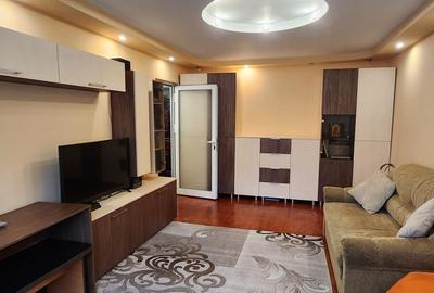 Apartament 3 camere situat in Racadau,  etaj 1, doua locuri de parcare!