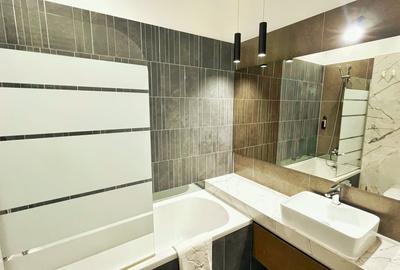 Apartament cu 2 camere decomandat, mobilat în Tractorul - 8