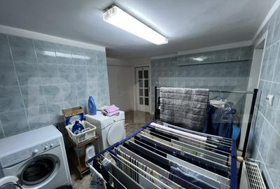 Casa de vanzare, pretabil pentru pensiune/azil, 7 camere, 42 - 7