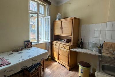 Casă cu 3 camere cu Canalizare în Ultracentral - 4