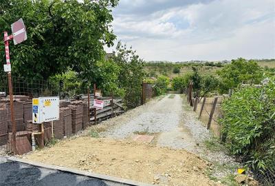 CASA P+M | TEREN 2200 MP | STRADA SOFIEI | ZONA DEALURI - 25