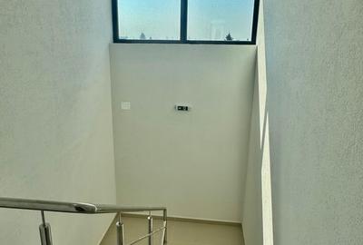 Spatiu parter cu vitrina - Popesti Leordeni - Central - 15