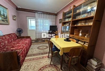 Apartament 3 camere, etaj 8/10, decomandat – zona Palas Mall, Hala Centrala - 1