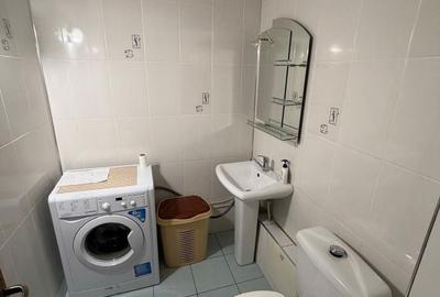 Apartament cu 3 camere decomandat în Unirii