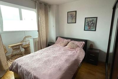 Apartament cu 3 camere decomandat în George Enescu - 2