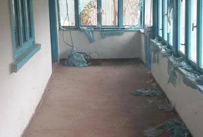 Casă cu 4 camere în Slava Rusă - 11