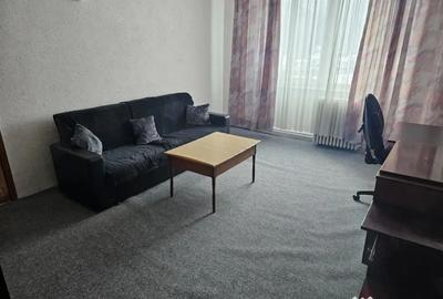 Apartament cu 3 camere decomandat în Noua - 1