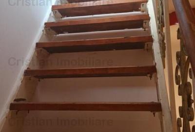 Apartament la curte in imobil P 1 zona Centru Istoric - 2