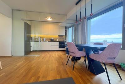 Apartament cu 3 camere decomandat, mobilat în Central