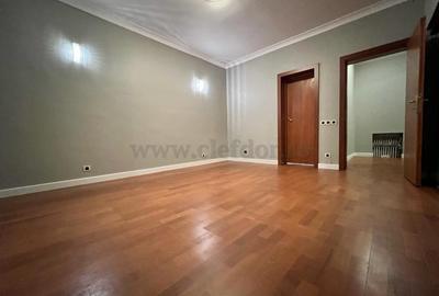 Iancu Nicolae - Vila INDIVIDUALA în apropiere de British School - 22