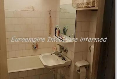 Apartament cu 2 camere decomandat în Far - 2